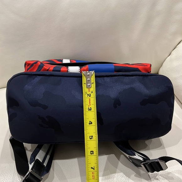 Michael Kors Kent printed Nylon unisex Backpack (BNWOT) - Picture 6 of 7